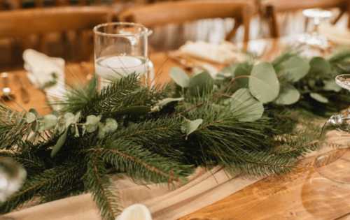 garlands - winter wedding ideas